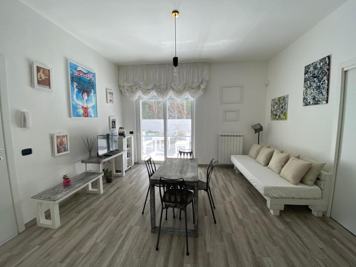 La Casa Di Nina Bed & Breakfast Lecce Luaran gambar